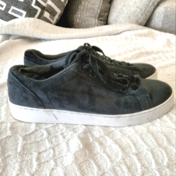 Vionic Shoes - Vionic black Suede laced up sneakers